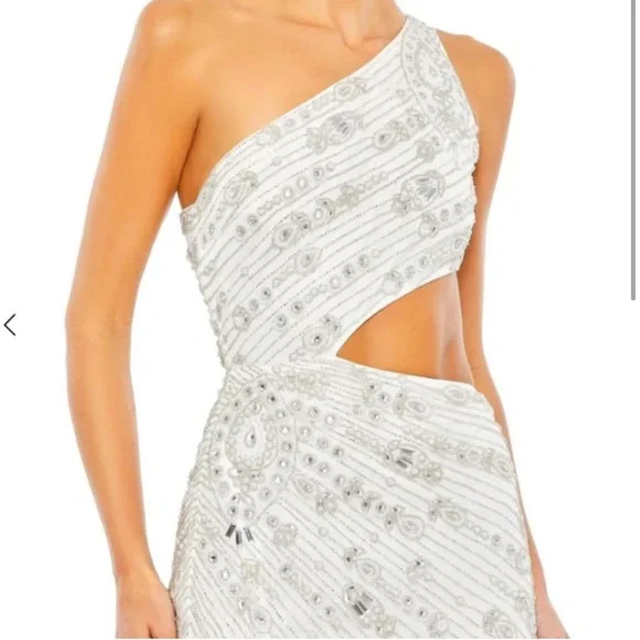 MAC DUGGAL 10880 BEADED ONE SHOULDER CUTOUT ASYMMETRICAL WHITE GOWN sz 4